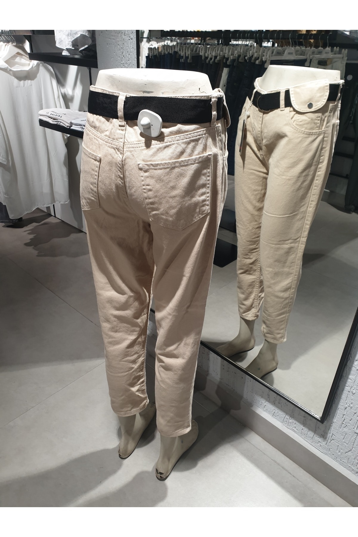 Belted Mini Pocket Gabardine Trousers